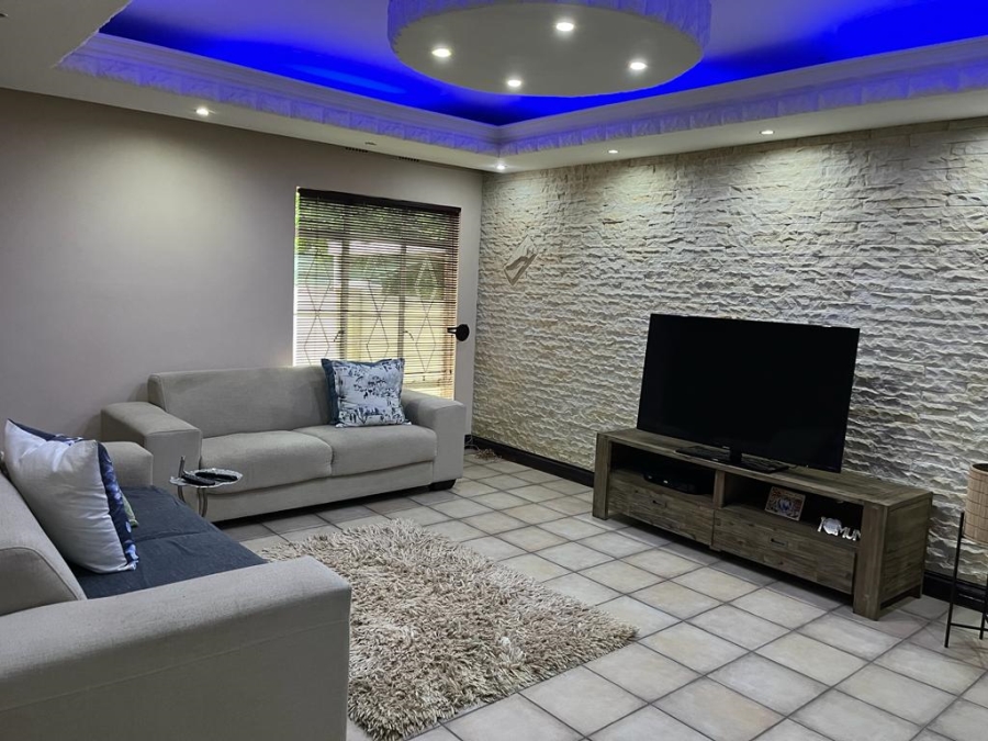 4 Bedroom Property for Sale in Jan Cillierspark Free State